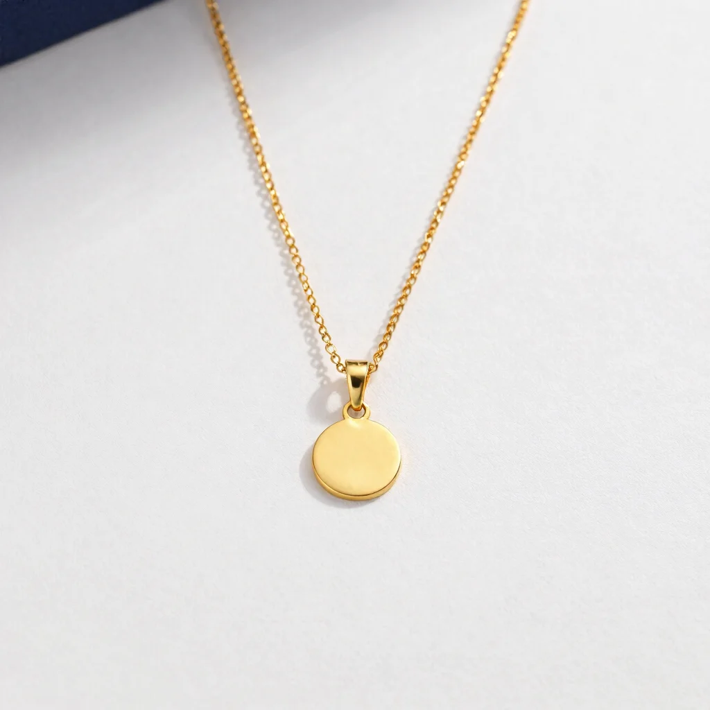 Collar Dije Geométrico Bañado en Oro 18K